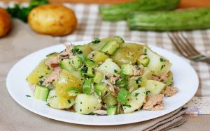Salade de pommes de terre aux courgettes et au thon