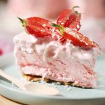 Gâteau Mousse glacé aux fraises