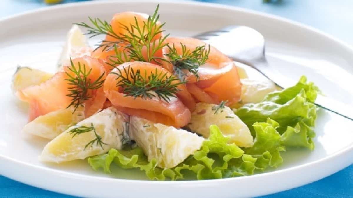 Salade de pommes de terre et saumon au citron