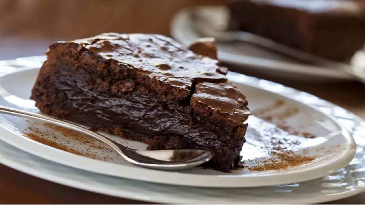 Gateau Au Chocolat Maison Moelleux Et Rudement Recette Facile