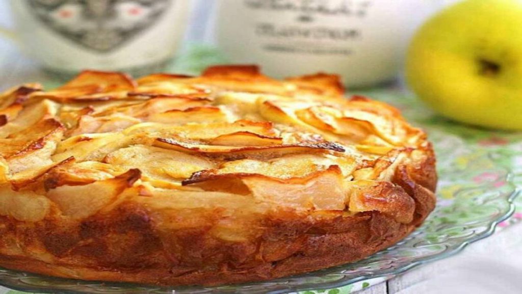 Gâteau invisible aux pommes de Cyril Lignac Facile à faire Astuces au feminin