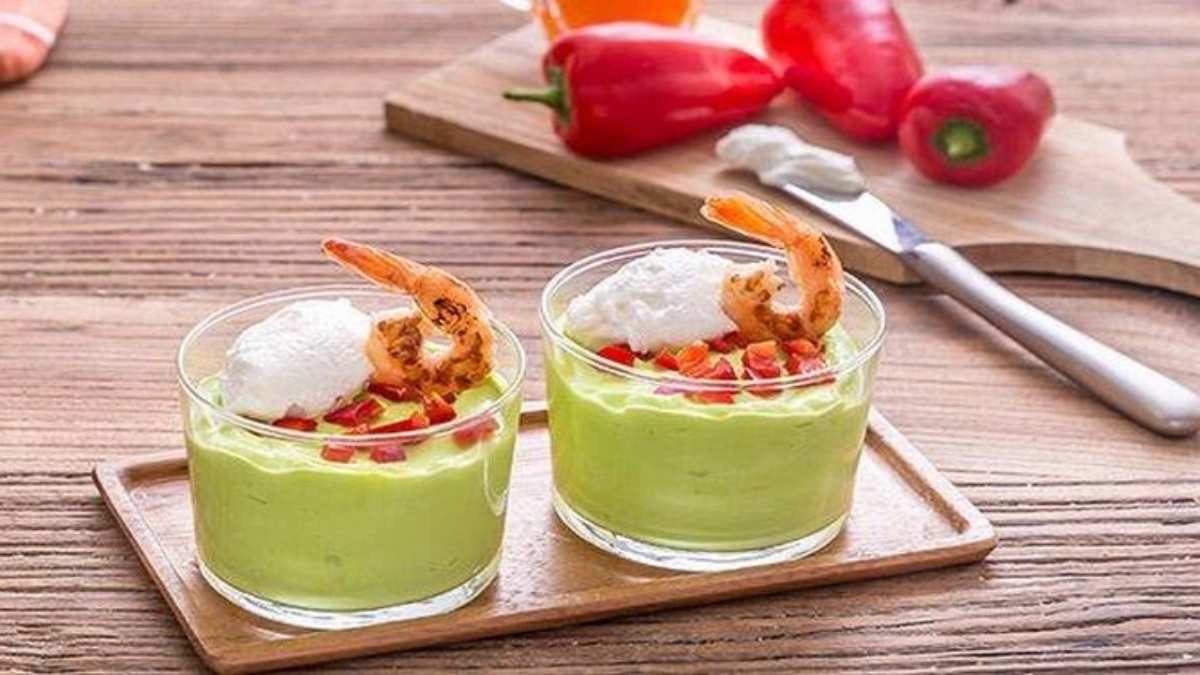 Mousse D’avocats Aux Crevettes Pour Noël : Irrésistible ! - Astuces Au ...