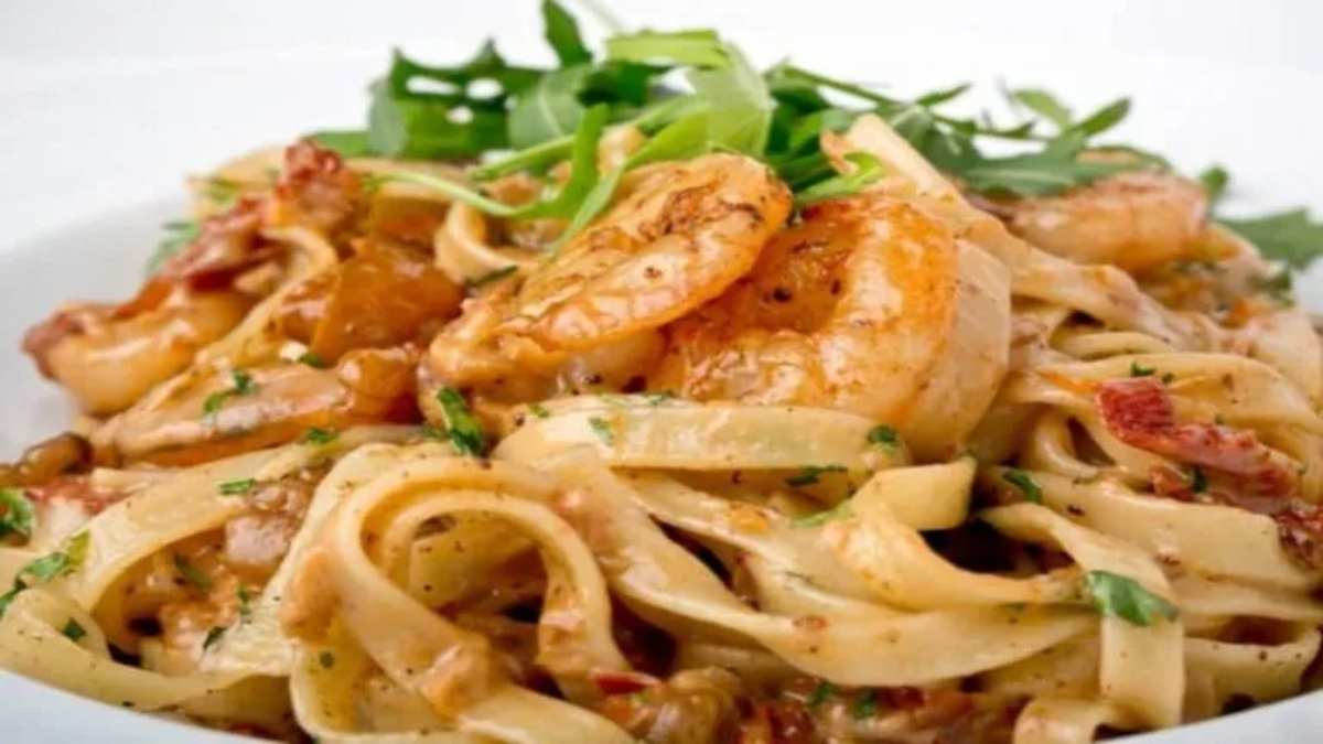 Spaghetti Aux Crevettes Et Beurre à L’ail : Extra-unique ! - Recette Facile